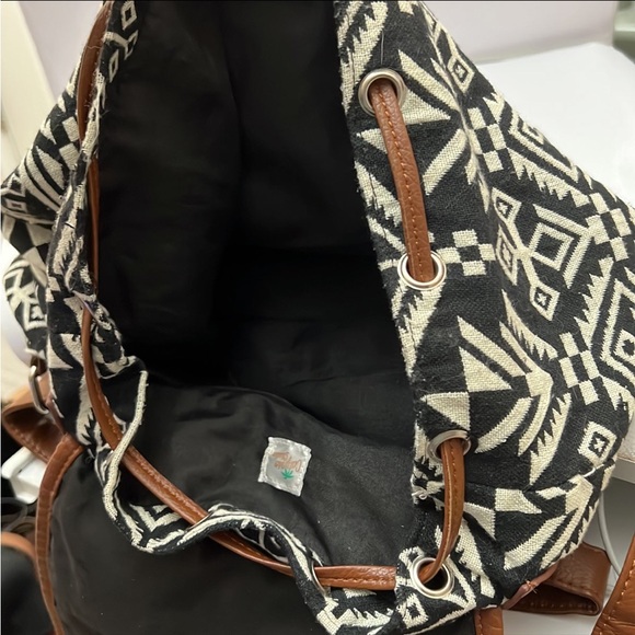 Calypso Studios Tribal Print Drawstring Backpack - Picture 5 of 10
